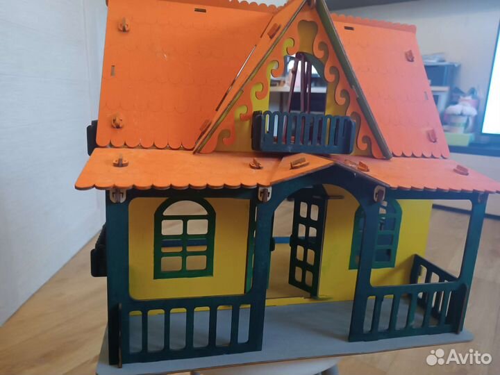 Домик для кукол