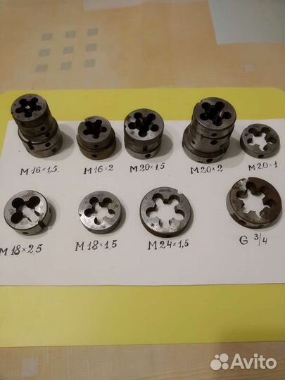 Плашки для нарезания резьбы СССР