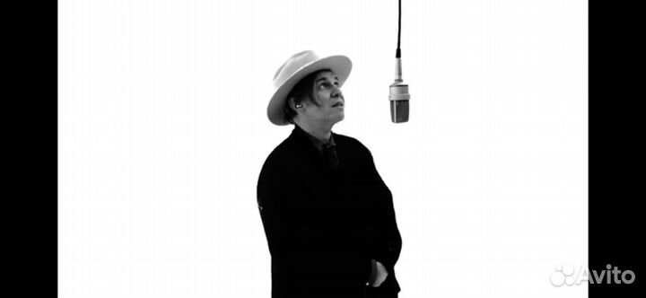 Студийный микрофон TLM 103 Neumann