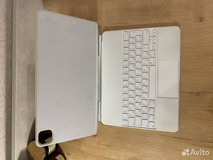 Клавиатура Apple magic keyboard для iPad pro 12.9