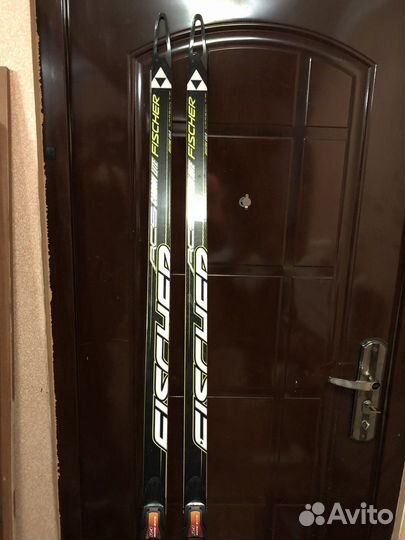 Беговые лыжи fischer carbonlite cold