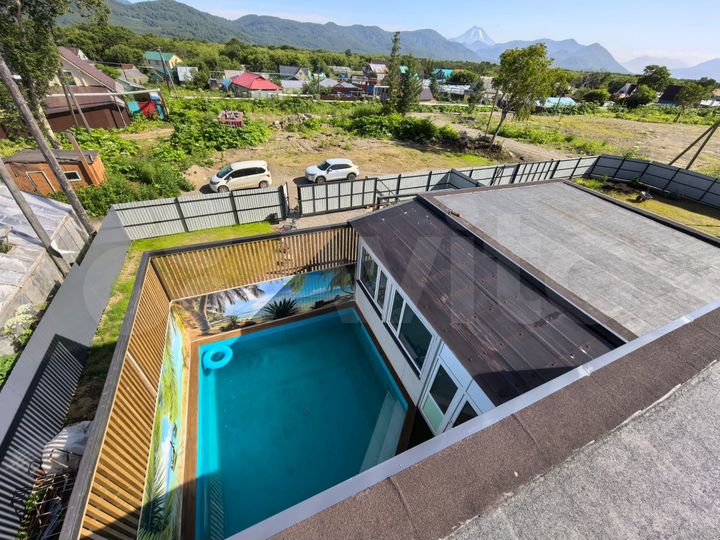 Коттедж 160 м² на участке 8 сот.