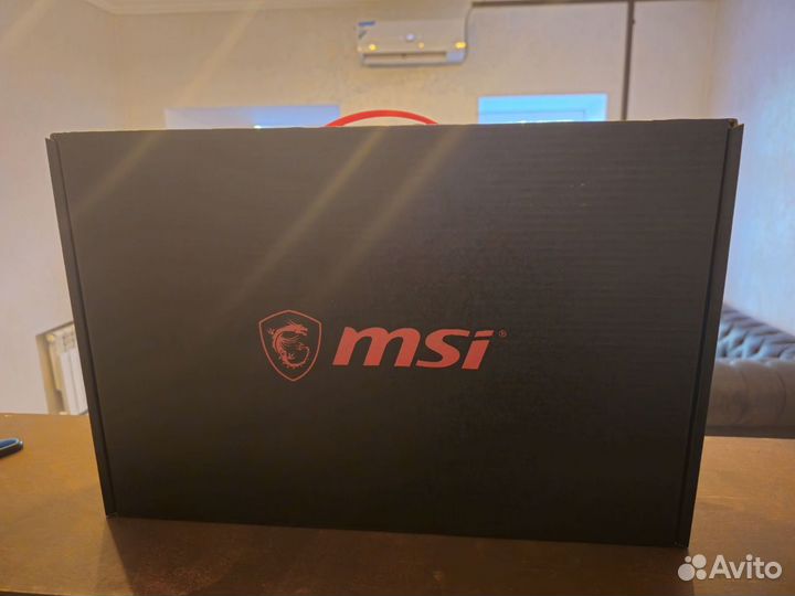 Msi GE73 raider8RF 17,3