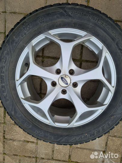 Колёса Ford Kumho 235.55.17