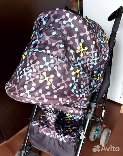 Прогулочная коляска Rich Family S100