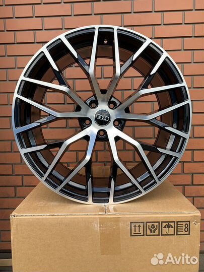 Новый комплект дисков R21 Audi A7 A8
