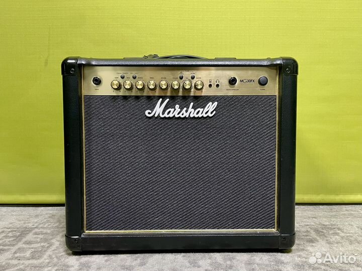 Комбоусилитель Marshall MG30 FX