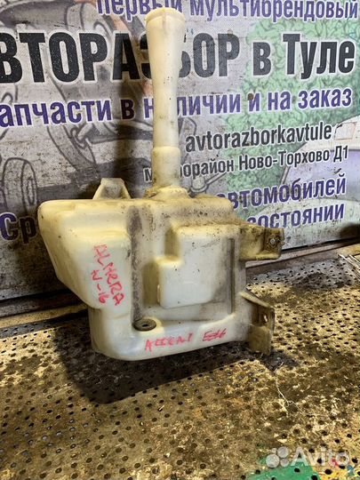 Бачок омывателя Nissan Almera N16