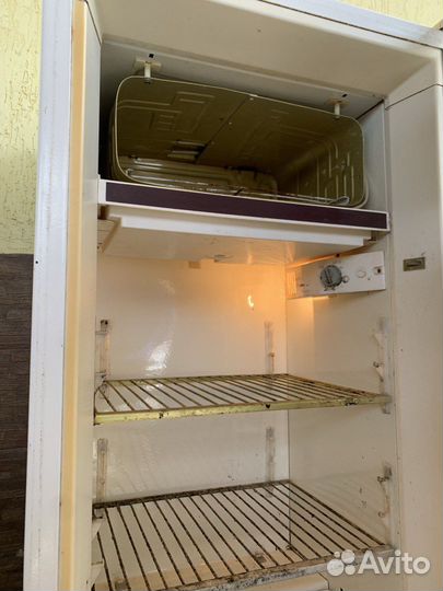Холодильник б/у