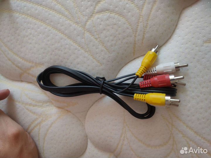 Шнур тюльпаны на тюльпаны и на 3,5