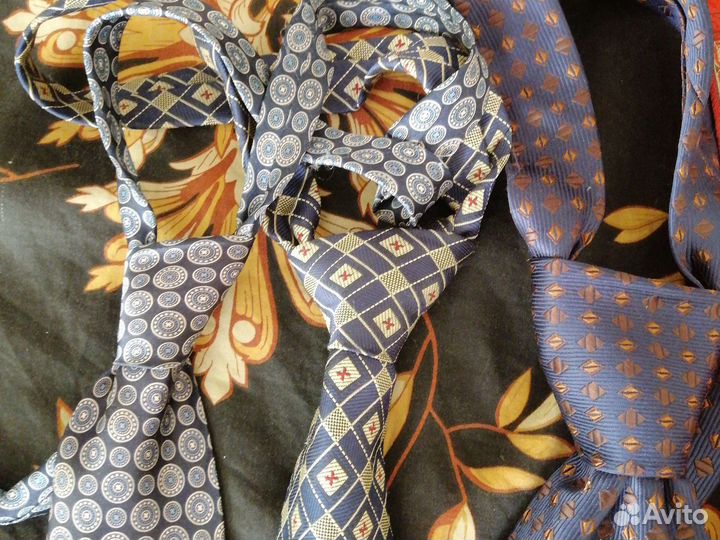 Галстук мужской