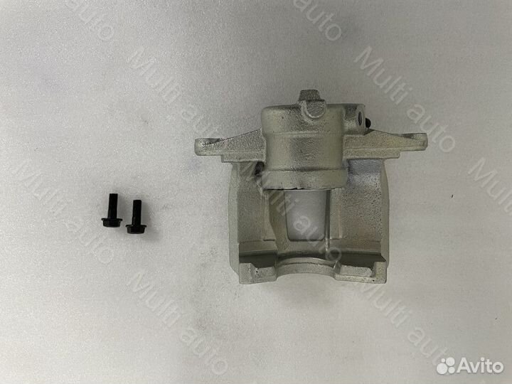 Суппорт задний правый Fiat Ducato Фиат Дукато R16