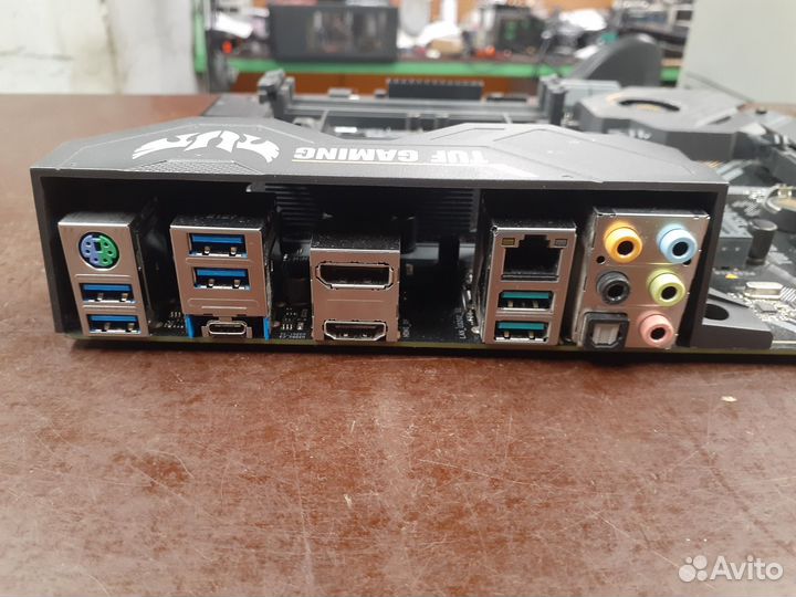 Материнская плата AM4 Asus TUF Gaming X570 plus