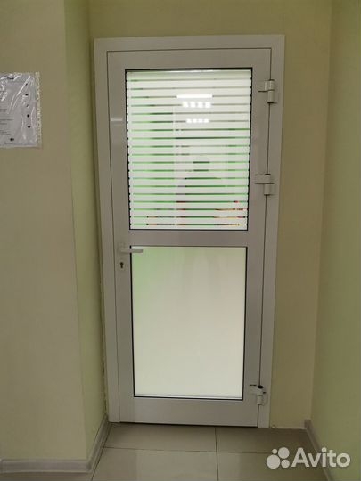 Алюминиевые двери