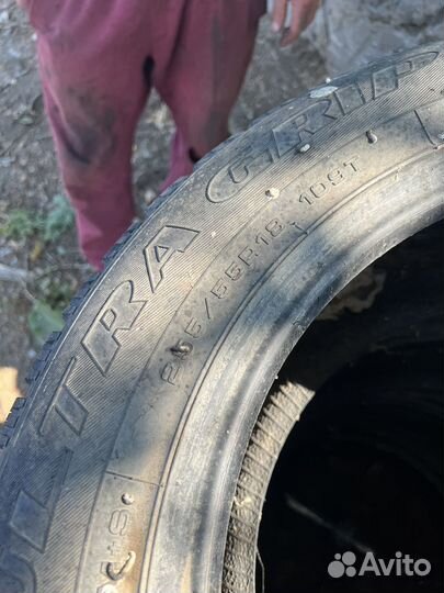 Goodyear UltraGrip 500 255/55 R18 109T