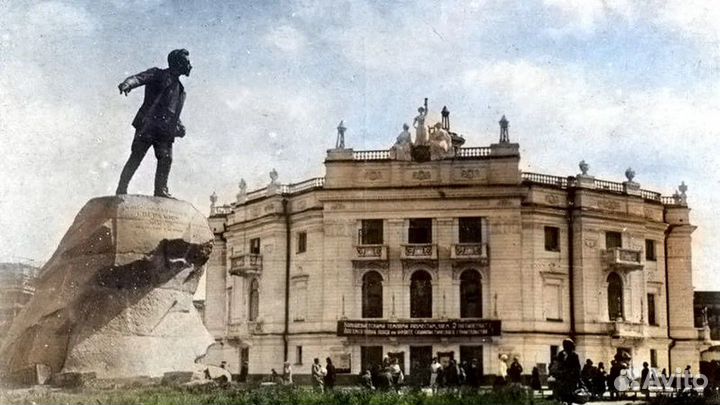 Архивные фото бесплатно, Екатеринбург. 1 млн.фото