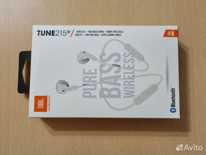 Беспроводные наушники JBL Tune 215BT