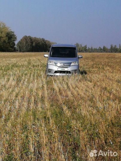 Nissan Serena 2.0 CVT, 2011, 145 000 км
