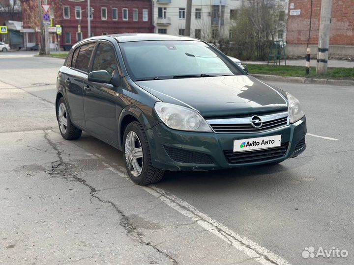 Opel Astra 1.6 МТ, 2011, 159 300 км