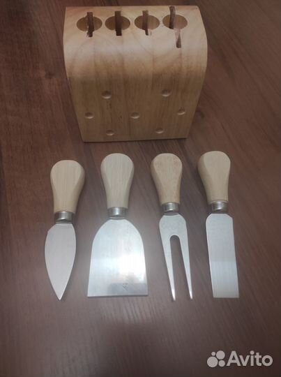 Набор ножей для сыра