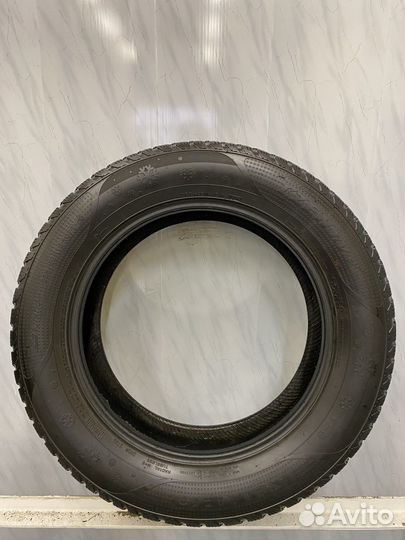 Kumho I'Zen RV Stud KC16 235/60 R18 107