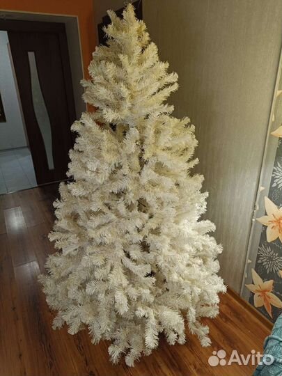 Ель искусственная заснеженная бу