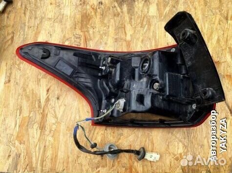 Правый фонарь в крыло Митсубиси Аутлендер 3 рест