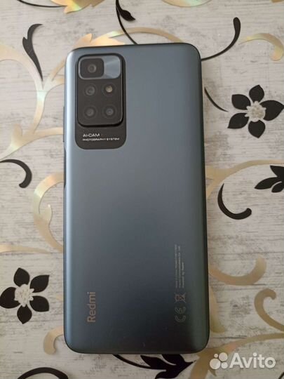 Телефон Xiaomi redmi 10