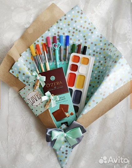 Букет учителю из канц товаров