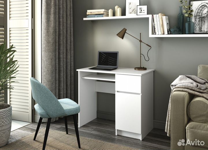 Компьютерный стол новый с тумбой