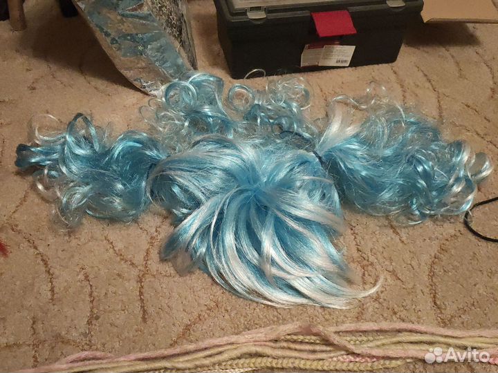 Парик и дреды