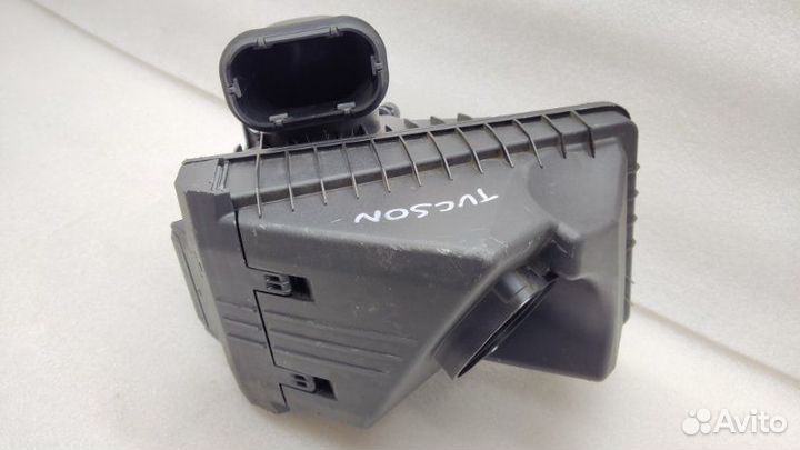 Корпус воздушного фильтра Hyundai Tucson NX4 G4FU