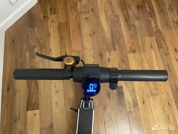 Электросамокат tribe himba