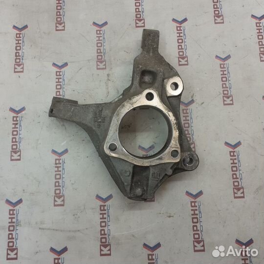 Кулак поворотный передний правый chevrolet cruze