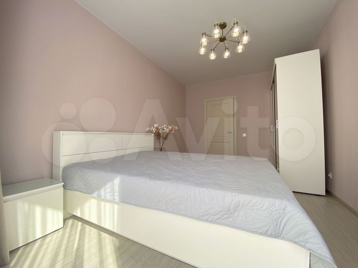 2-к. квартира, 61 м², 7/18 эт.