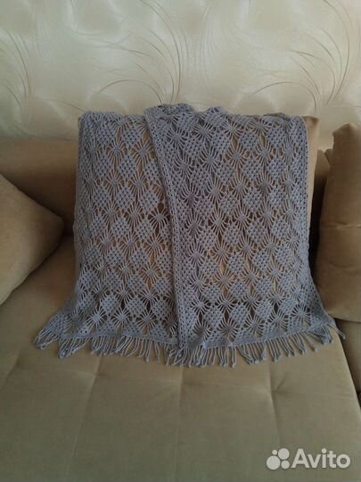 Шарф палантин женский вязаный ручной работы