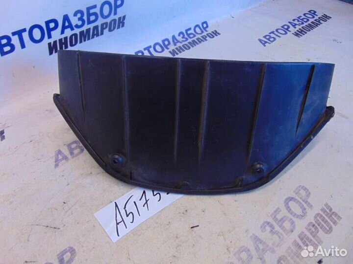 Накладка для Mitsubishi Galant 8 1996-2006г