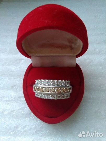 Серебряное кольцо