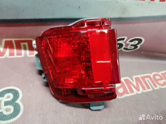 Фонарь задний левый Toyota Land Cruiser