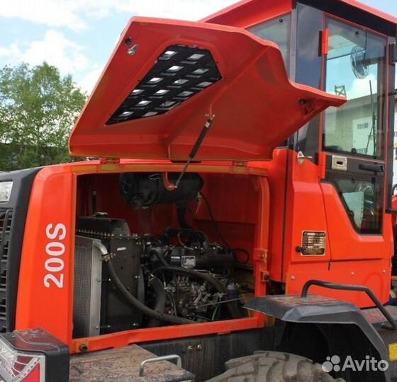 Фронтальный погрузчик Redstar 200S, 2022