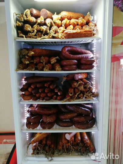 Копченое мясо, сало, пельмени, рыба