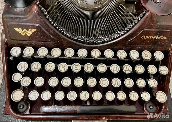 Портативная пишущая машинка Continental