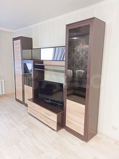 2-к. квартира, 66 м², 1/12 эт.