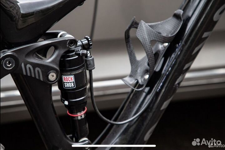 Топовый двухподвес Canyon Lyx CF 9.9