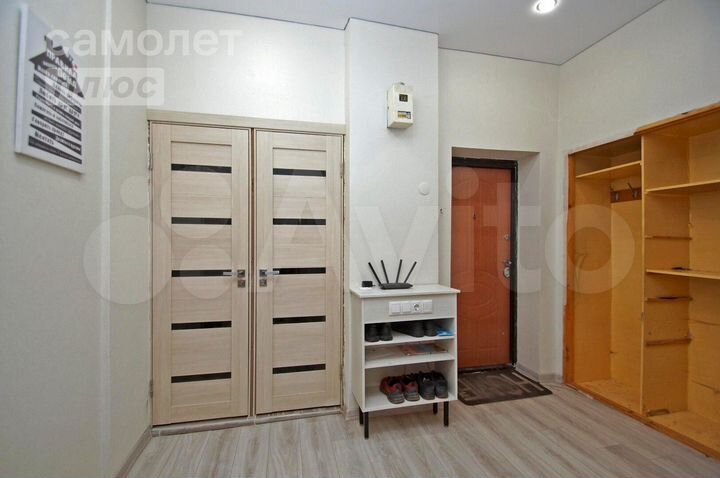 4-к. квартира, 85 м², 1/4 эт.