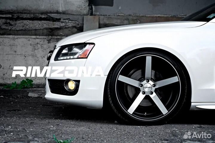 Литые диски в стиле vossen R17 5x114.3 srt