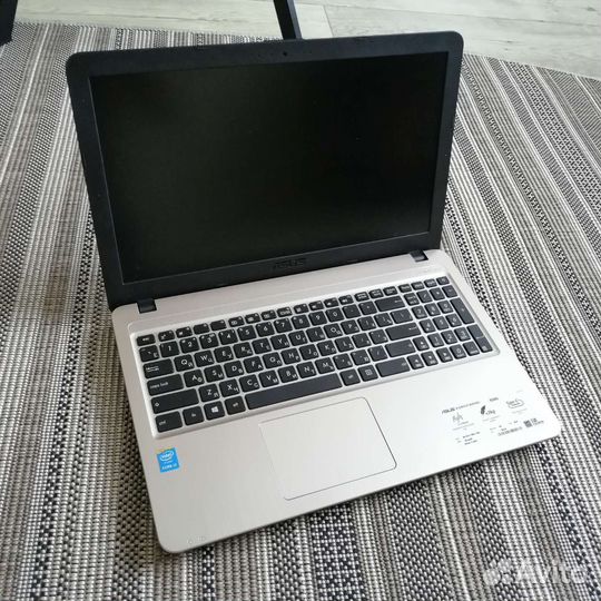 Ноутбук офисный asus