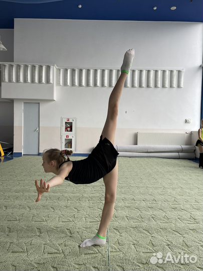 Тренер по художественной гимнастике