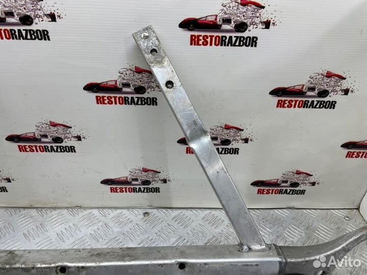 Балка подвески передняя Audi A8 седан BFM 2006