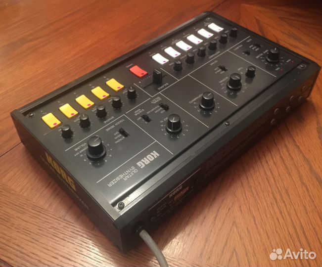 Korg guitar synthesizer x-911